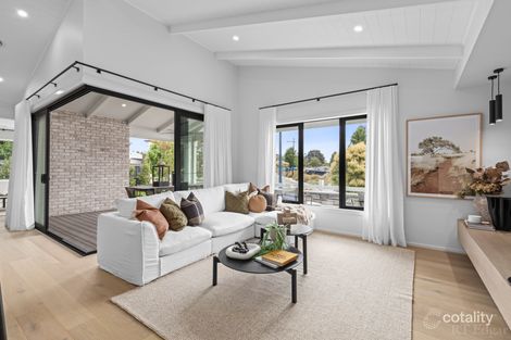 2271 Warralily Bvd, Armstrong Creek, VIC 3217