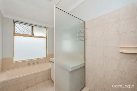 Property photo of 39 Taylor Close Leda WA 6170