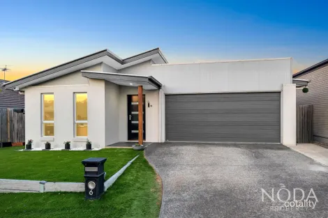 Property photo of 6 Rosella Way Deebing Heights QLD 4306