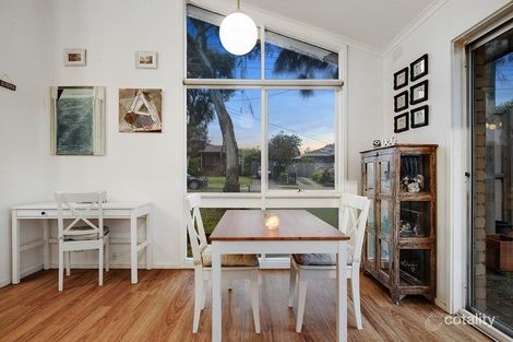 Property photo of 27 Henry Crescent Seaford VIC 3198