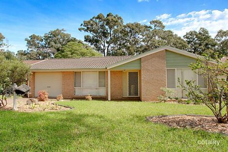 Property photo of 26 Mackillop Crescent St Helens Park NSW 2560