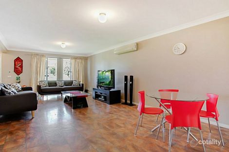 Property photo of 26 Mackillop Crescent St Helens Park NSW 2560