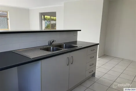Property photo of 4 Butler Court Blakeview SA 5114