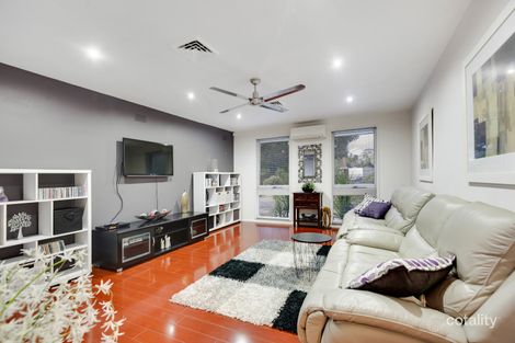 Property photo of 4 Narambi Crescent Frankston VIC 3199