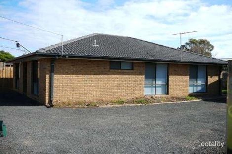 Property photo of 24 Fitzpatrick Drive Altona Meadows VIC 3028