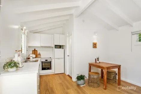 Property photo of 19 Whale Beach Road Avalon Beach NSW 2107
