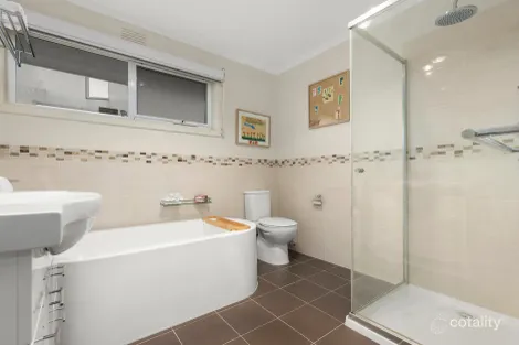 Property photo of 71 Bowen Road Doncaster East VIC 3109