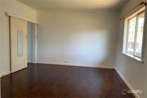 Property photo of 56 Churchill Avenue Dudley Park WA 6210