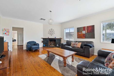 Property photo of 4 Collard Road Point Clare NSW 2250