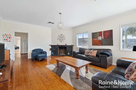 Property photo of 4 Collard Road Point Clare NSW 2250