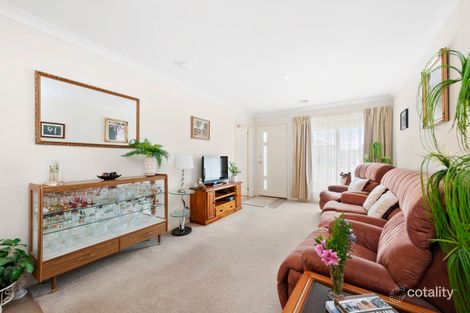 Property photo of 10 Ashwood Gardens Mitchell Park VIC 3355