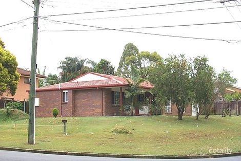 8 Conifer St, Hillcrest, QLD 4118