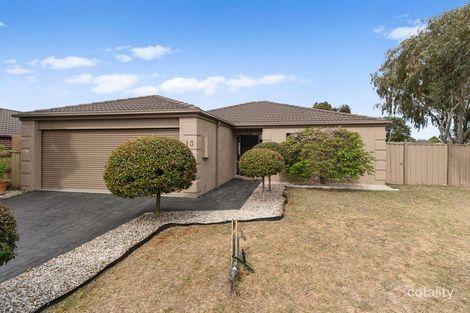13 John Wedge Wynd, Skye, VIC 3977
