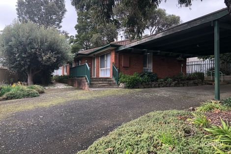 9 Raymond Cres, Brown Hill, VIC 3350