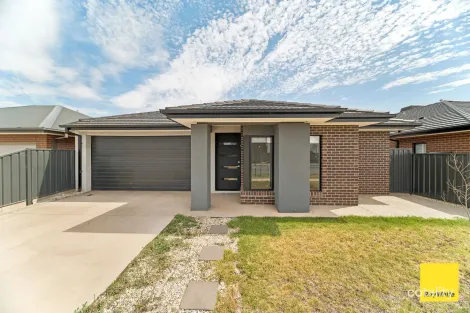 36 Namatjira Bvd, Huntly, VIC 3551