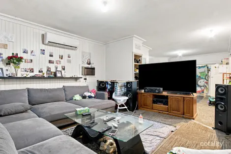 Property photo of 55 Robertson Street Morwell VIC 3840