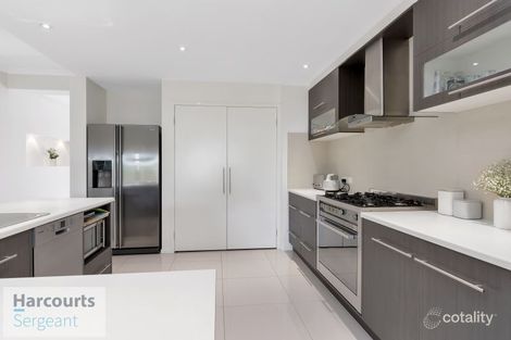 Property photo of 10 Edgewater Place Burton SA 5110