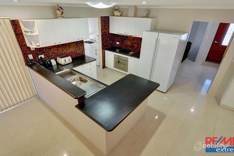 Property photo of 71 Greenfields Circle Hocking WA 6065