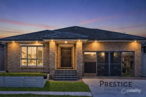 150 Flynn Ave, Middleton Grange, NSW 2171