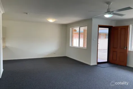 Property photo of 2/4 Sunbird Crescent Boambee East NSW 2452