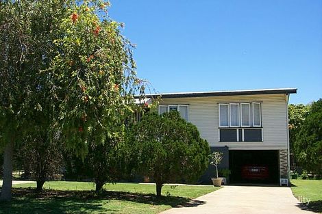 10 Coase St, West Gladstone, QLD 4680