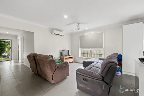 Property photo of 2 Millstream Place Pimpama QLD 4209