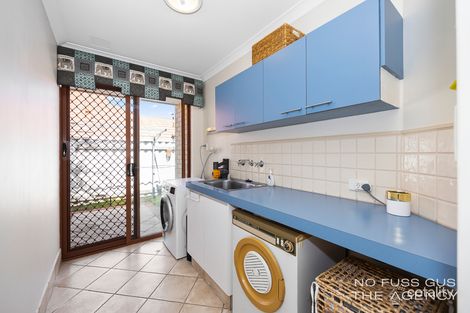 Property photo of 8 Dalzell Turn Kinross WA 6028