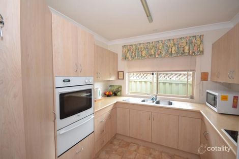 Property photo of 2/30 Chipilly Avenue Engadine NSW 2233