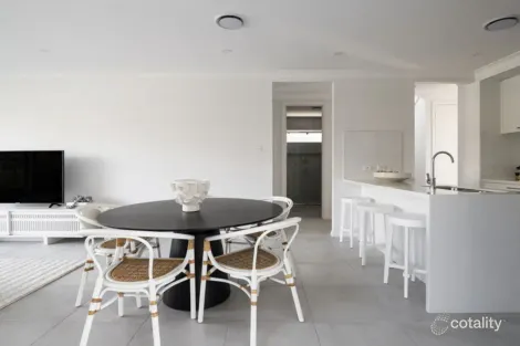 Property photo of 13 Fahey Crescent Appin NSW 2560