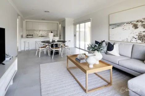 Property photo of 13 Fahey Crescent Appin NSW 2560