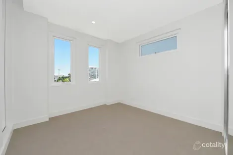 Property photo of 509/2 Palm Avenue Breakfast Point NSW 2137
