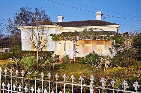 Property photo of 2 The Grange Malvern East VIC 3145
