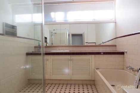 Property photo of 232 The Boulevard Ivanhoe East VIC 3079