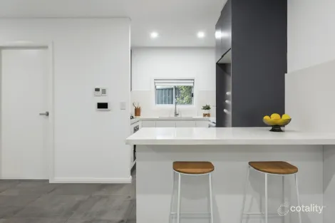 Property photo of 5/9 Sabre Crescent Holsworthy NSW 2173