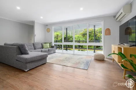 Property photo of 37 Woods Point Road Warburton VIC 3799