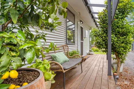 11 Little St, Daylesford, VIC 3460