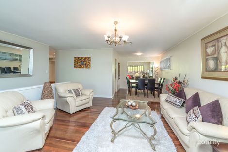 14 Kewarra St, Kenmore, QLD 4069