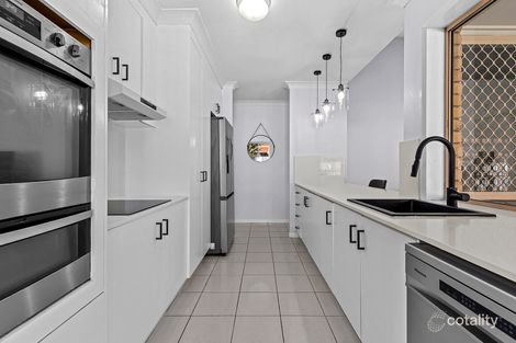 Property photo of 40 Coolabah Crescent Bridgeman Downs QLD 4035