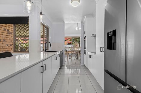 Property photo of 40 Coolabah Crescent Bridgeman Downs QLD 4035