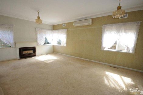 Property photo of 10 Marriot Road Bentleigh VIC 3204