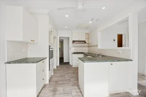 Property photo of 21 Krowera Street Mooroolbark VIC 3138