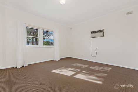 Property photo of 23 Trafalgar Street Glenfield NSW 2167