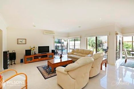 Property photo of 21 Lascelles Place Highton VIC 3216