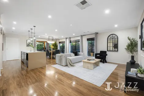 Property photo of 25 Solitaire Way Tarneit VIC 3029