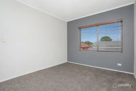 Property photo of 9/9 Mascot Drive Eastlakes NSW 2018