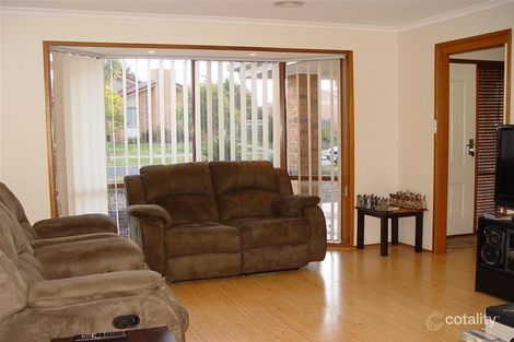 Property photo of 1/39 Manchester Drive Sydenham VIC 3037