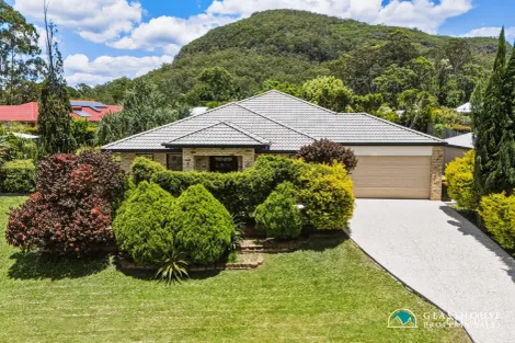 7 Jordana Pl, Glass House Mountains, QLD 4518