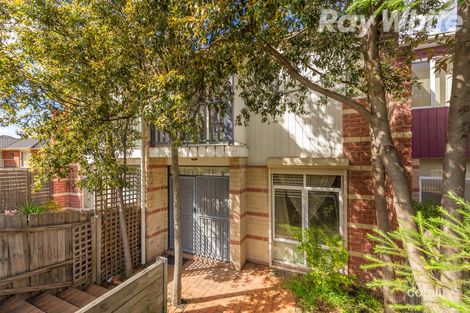 Property photo of 2/121 Grange Boulevard Bundoora VIC 3083