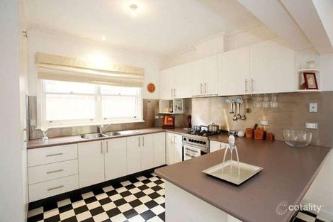 Property photo of 44 Bird Avenue Northcote VIC 3070