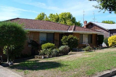 16 Greenham St, Corryong, VIC 3707